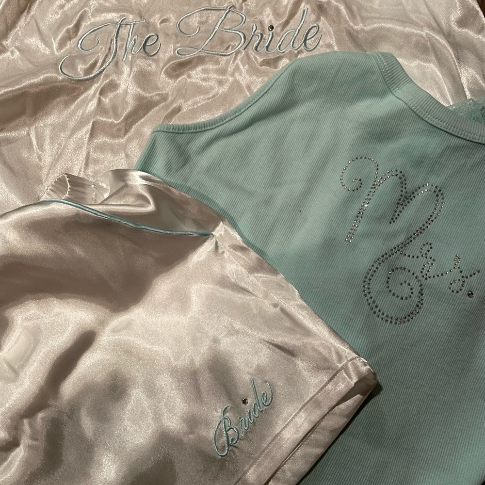 NWT - Bride/Mrs Set - L/XL